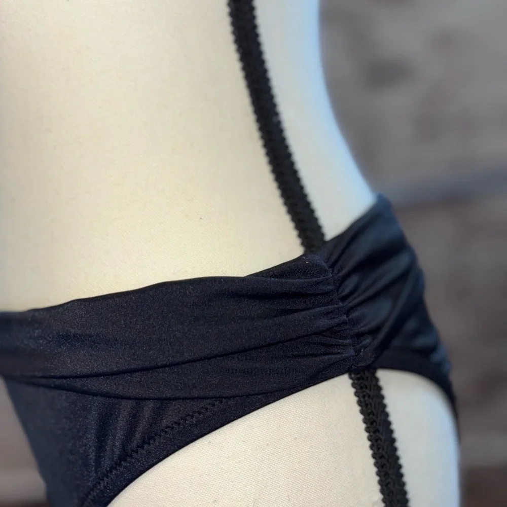 J.Crew Bikini Bottoms Swim Separates Size Small Black Fold Over Waistband